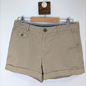 Banana Republic khaki chino shorts